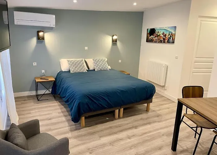 Le Moulin 2 - Arenes Romaines- Gare - Wifi- Tv Connecte Διαμέρισμα Μπεζιέ
